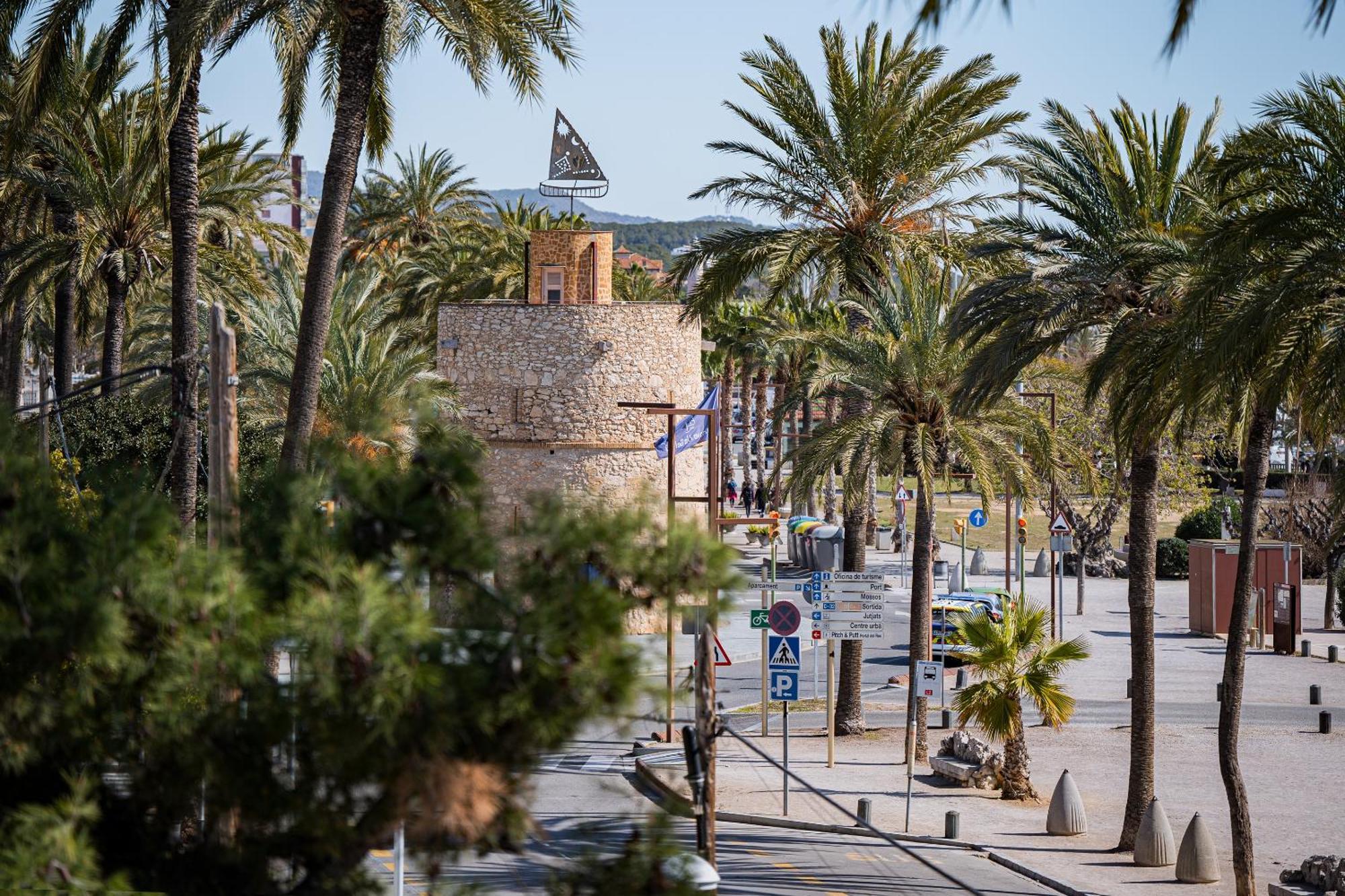 Marea Aparthotel Vilanova i la Geltrú Esterno foto